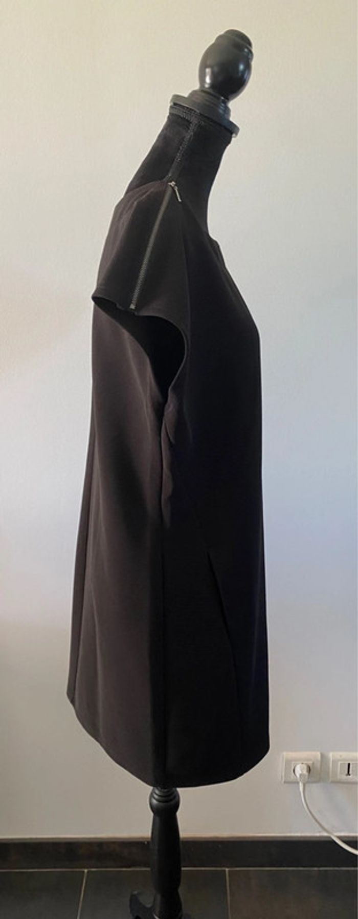 Robe noire Camaieu taille 38 - photo numéro 5