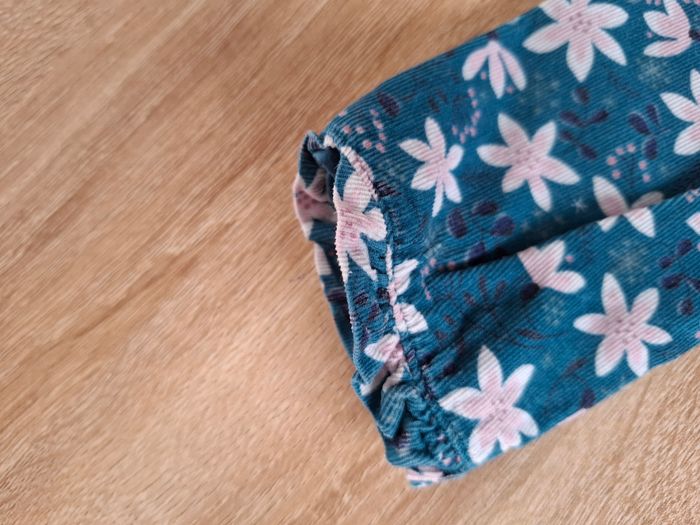 Robe fleurie SM 3 ans - photo numéro 7