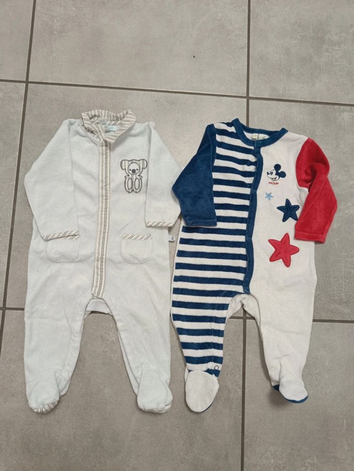 Lot de 5 pyjamas garçon taille 6 mois - photo numéro 4