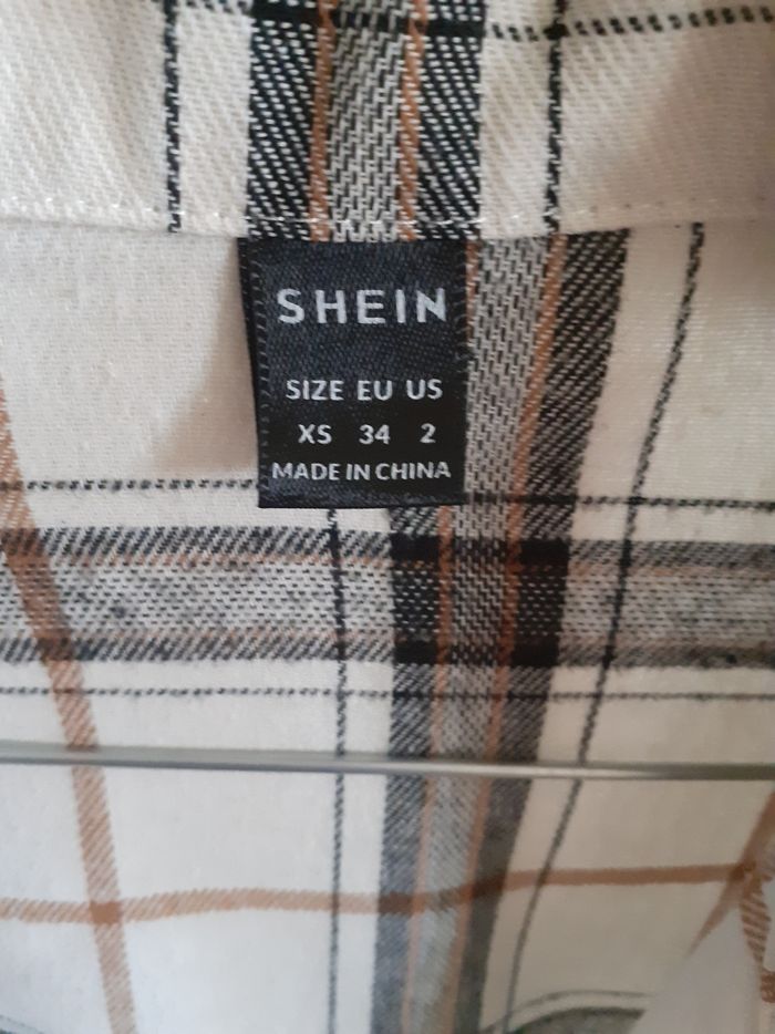 Chemise. - photo numéro 2