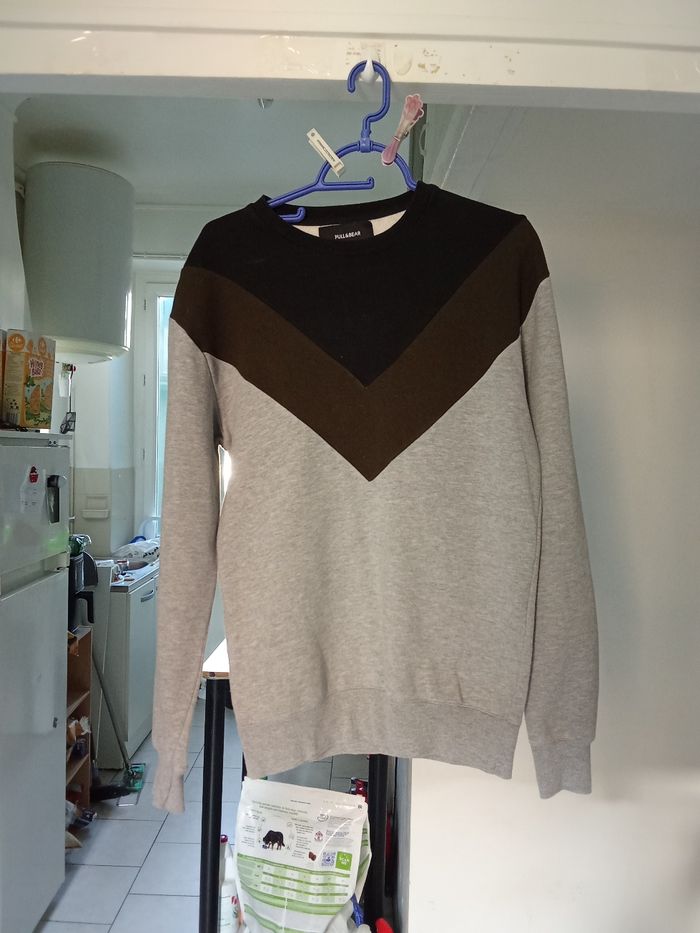 Pull très jolie le marque pull & Bear taille M