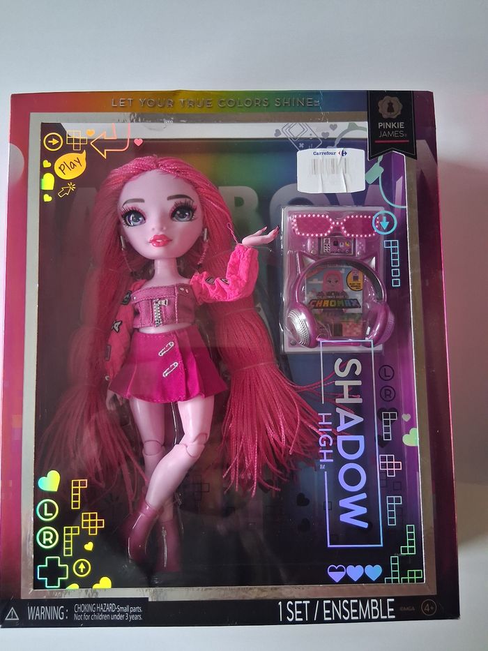 Poupée Rainbow high s