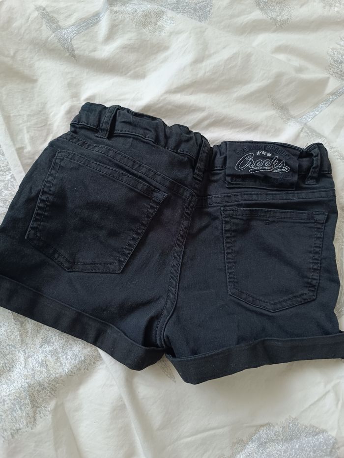 Short fille - photo numéro 3