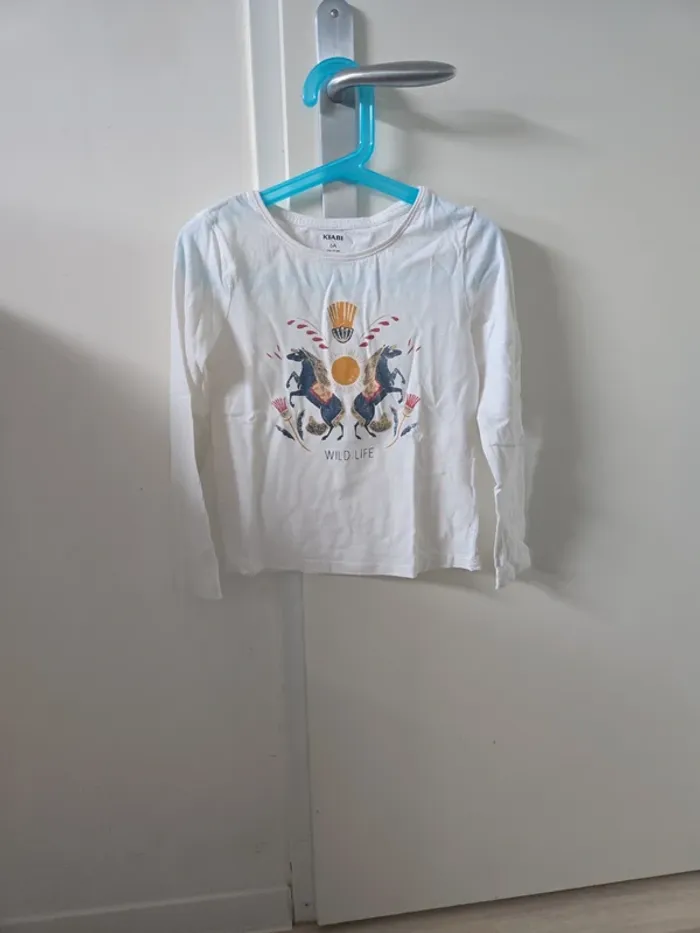 T-shirt manches longues fille taille 6ans kiabi