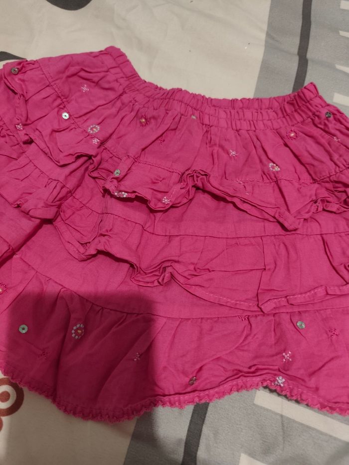 Jupe 2 ans - photo numéro 2