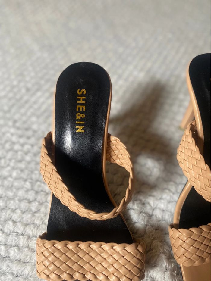 Mules beiges talons hauts - photo numéro 5
