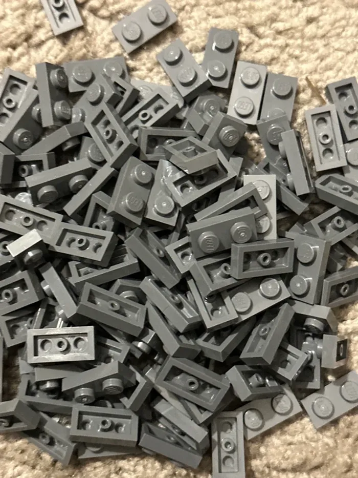 100 Plate Lego 1x2 ref 3023 Dark Bluish Gray - photo numéro 2