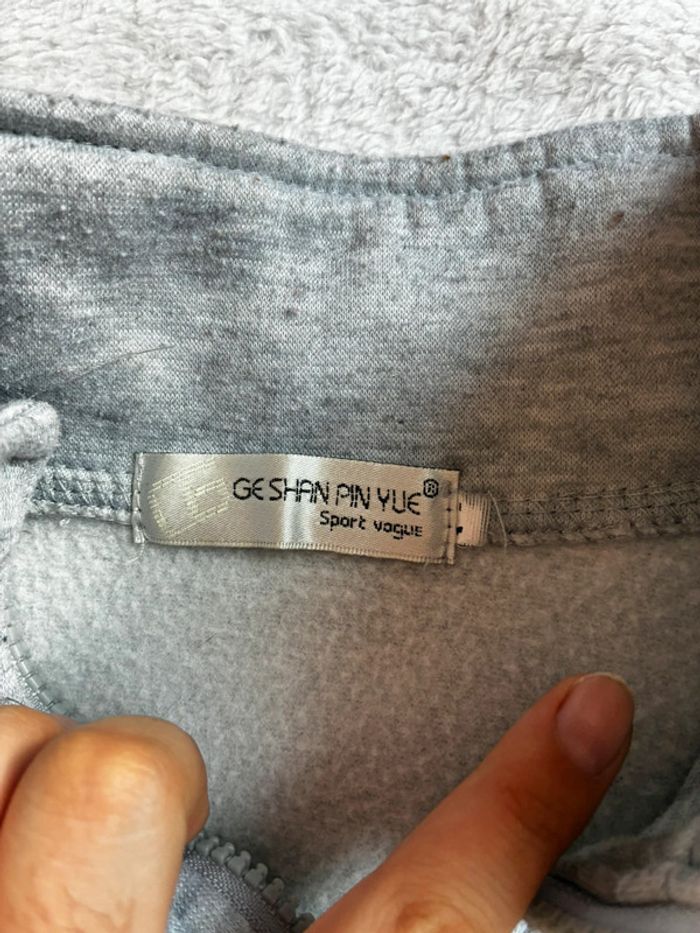 Veste 8 ans - photo numéro 3
