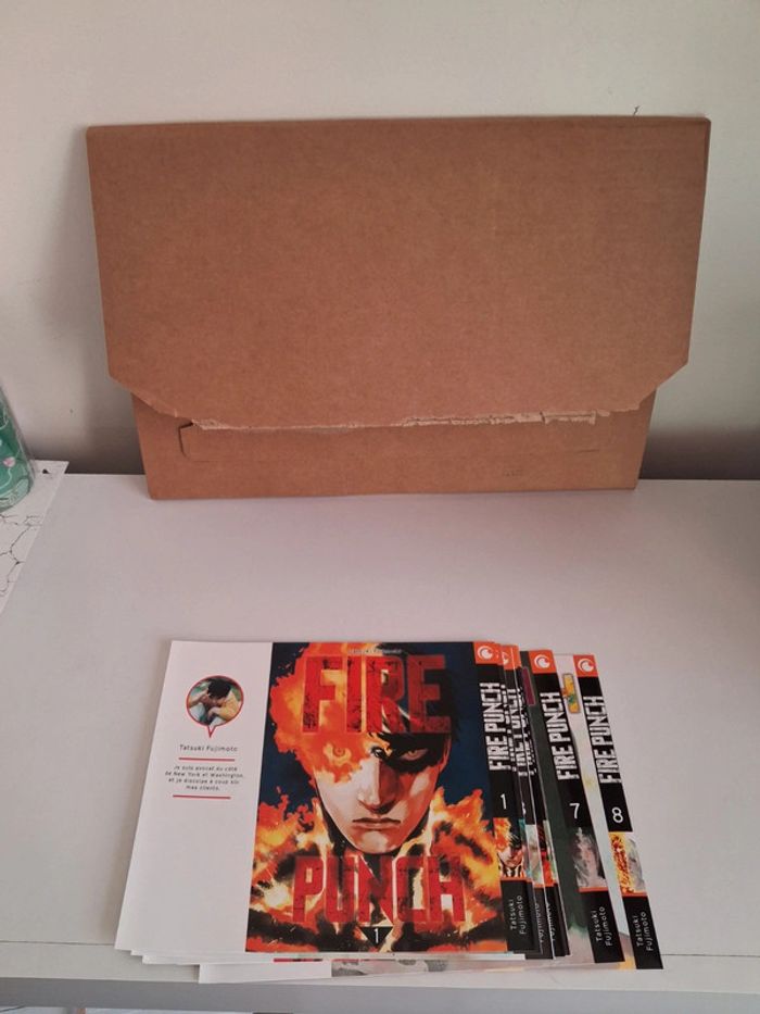 Jaquette Jaquettes Crunchyroll manga Fire Punch 1 à 8 - photo numéro 3