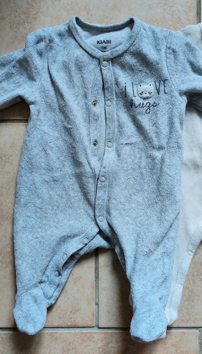 Lot de 3 pyjamas 1 mois - photo numéro 2