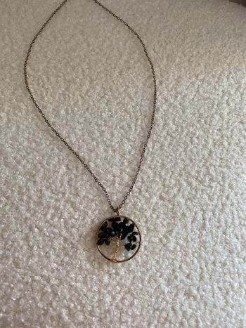 Collier doré arbre perle obsidienne lithothérapie