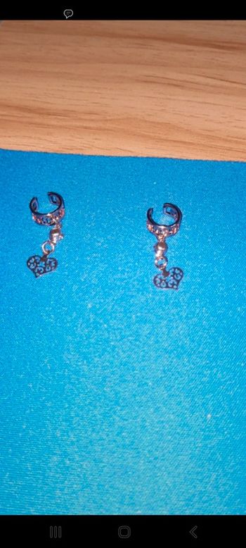 Boucle d'oreille earcuff neuf