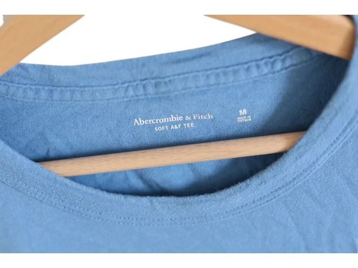 C60 t-shirt bleu Abercrombie M - photo numéro 3