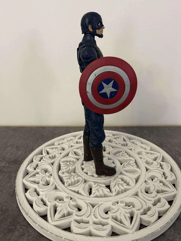 Figurine Captain America - photo numéro 2