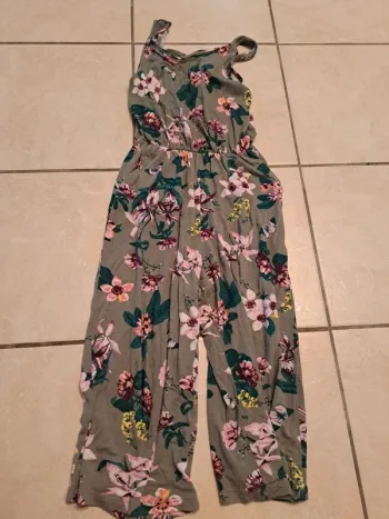 Combinaison sans manches 8/9 ans 👧 kaki H&M en TBE