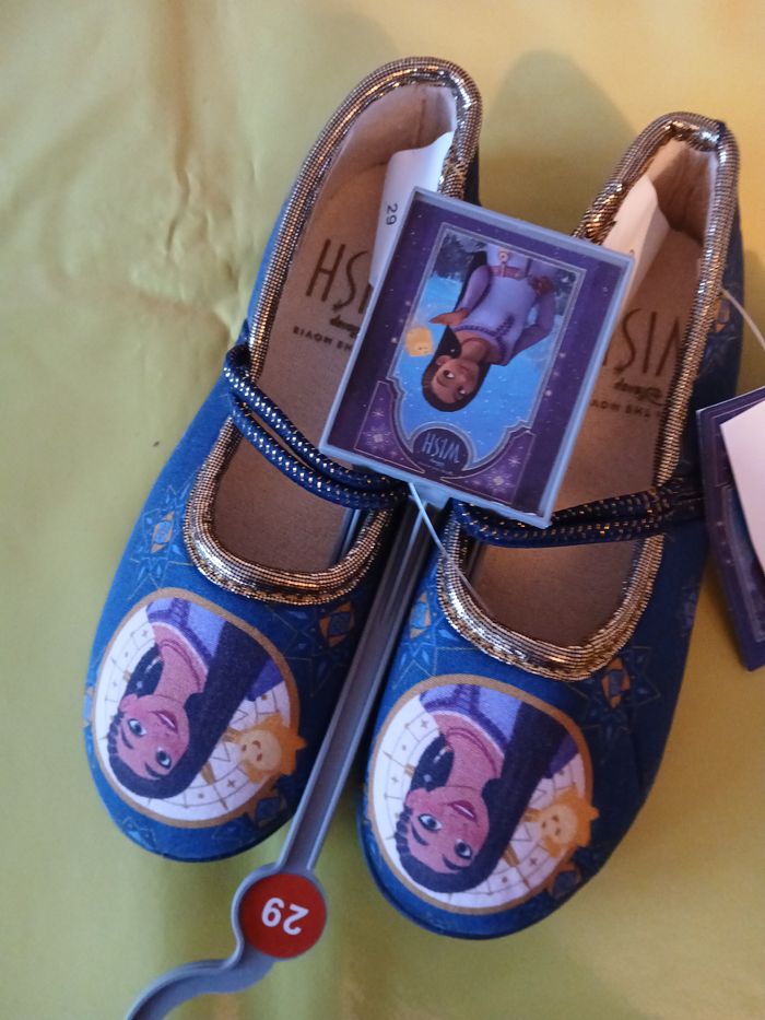 chaussons fille disney wish 29 - photo numéro 3