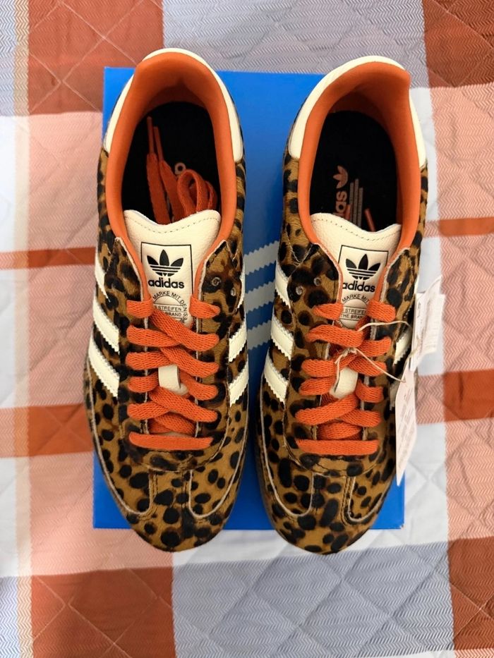 Adidas Samba OG léopard Rouge  Taille 41 - photo numéro 5