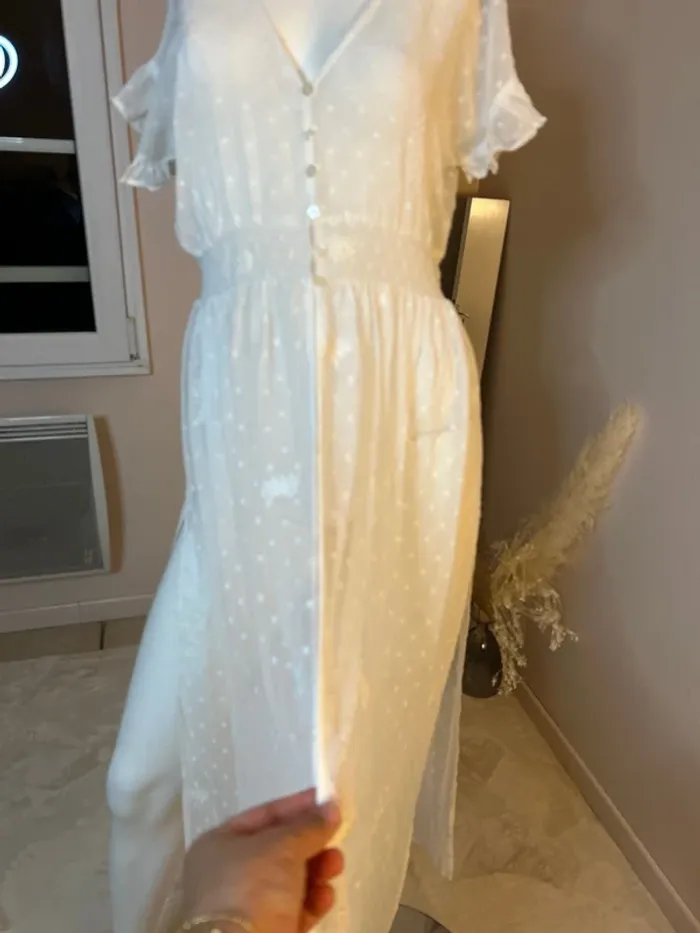Sur robe transparente cache cache longue - photo numéro 3