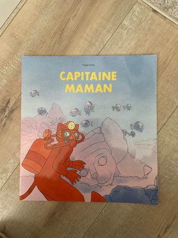 Livre Capitaine Maman