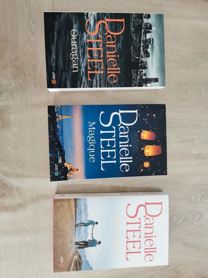 Lot de 3 livres de Danielle Steel