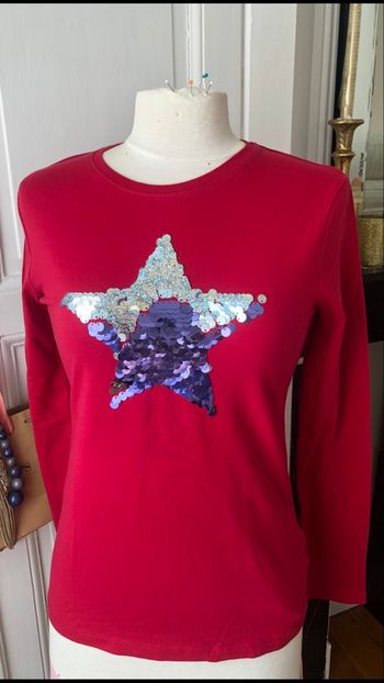 Tee shirt manches longues rouge étoile en sequins 14 ans Name It