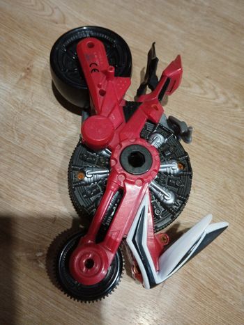 Moto power rangers samurai rouge