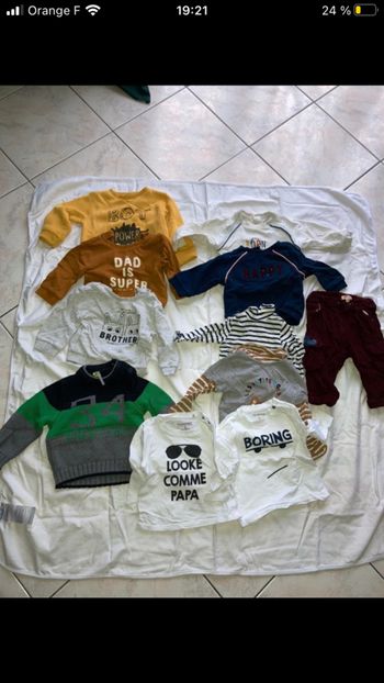 Lot de pulls et pantalon