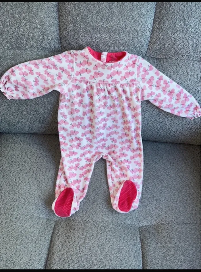 Pyjama grenouillère velours rose motifs papillons Obaïbi - photo numéro 2