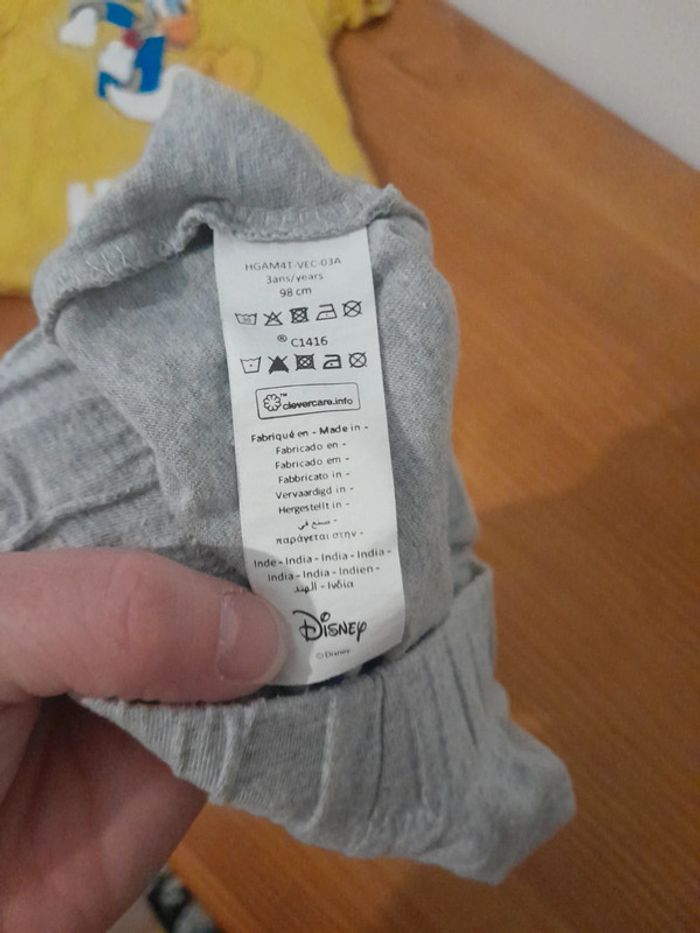 pijashort 3 ans orchestra très bon etat - photo numéro 5