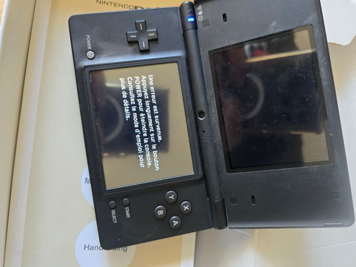 Nintendo ds i - photo numéro 3