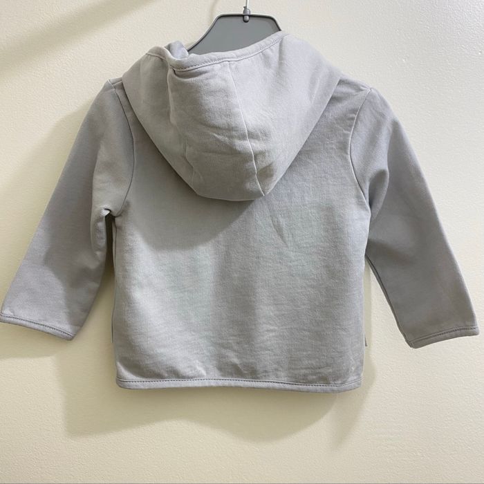 Veste à capuche gris clair gilet avec boutons bébé mixte garçon fille taille 6 mois Obaïbi - photo numéro 9