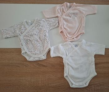 Bodies Naissance