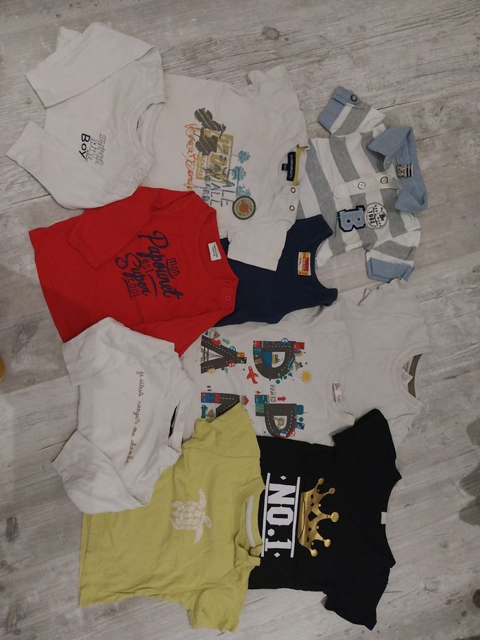 Lot de vêtements garçon 12 mois - photo numéro 5