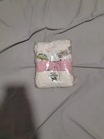 Lot de 4 bodies
