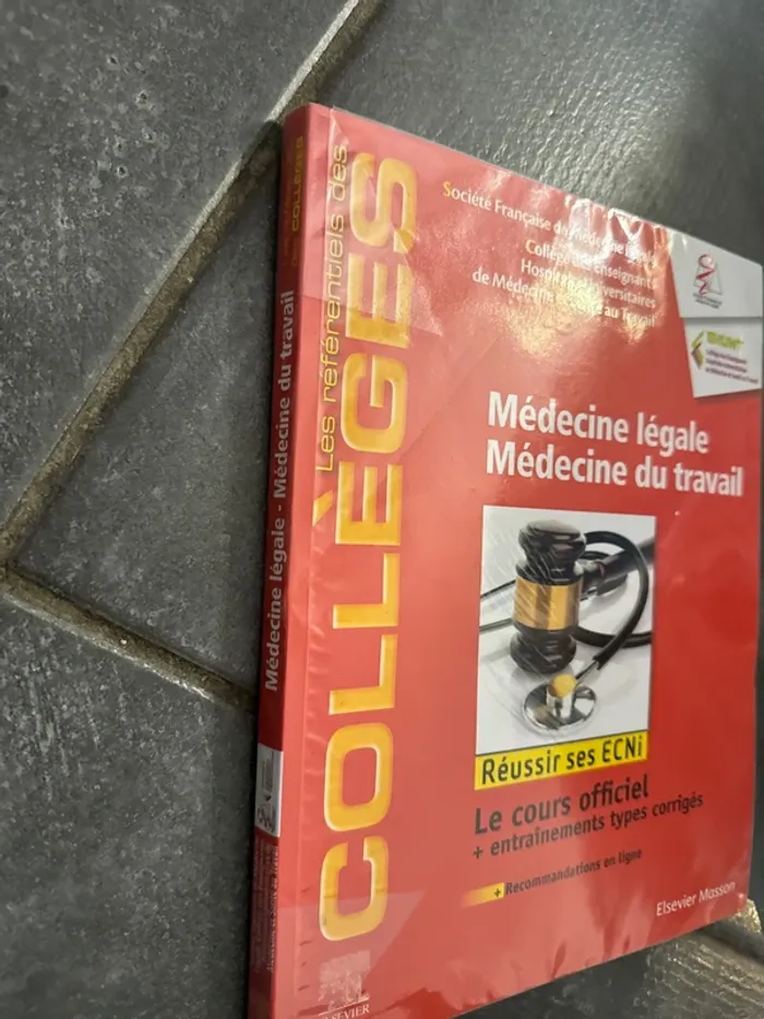 Livre Sénégal, médecine du travail, les référentiels des collèges - photo numéro 2