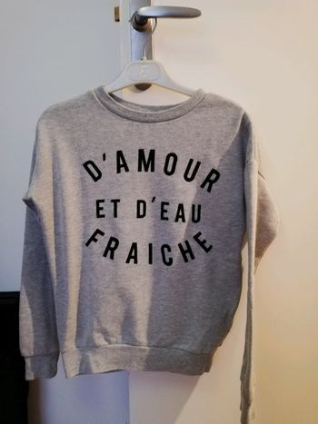 Sweat gris xs Cache-cache