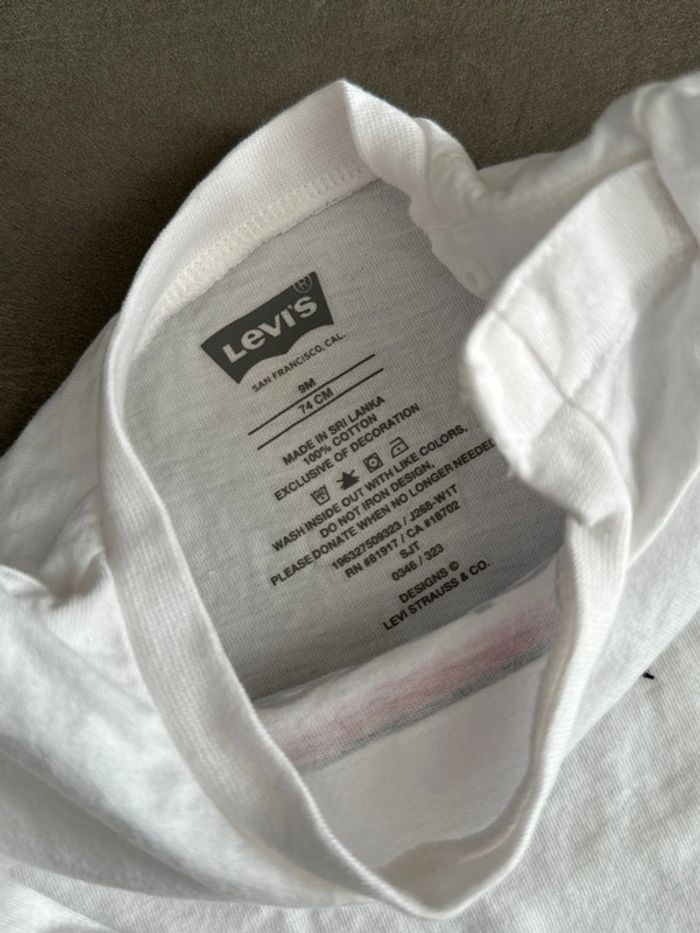 Teeshirt Levi’s 9 mois - photo numéro 3