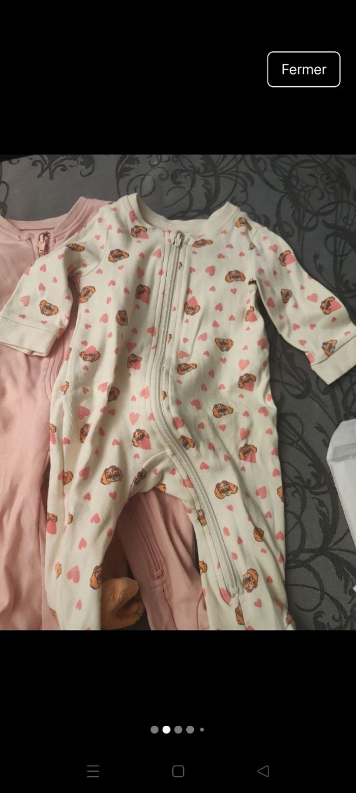 Lot pyjamas - photo numéro 2