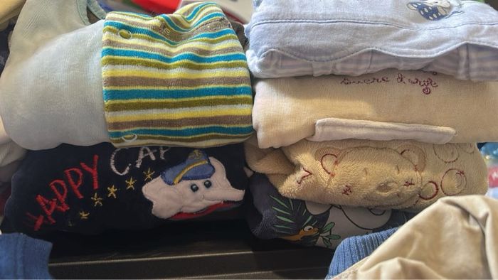 Lots de vêtements - photo numéro 4