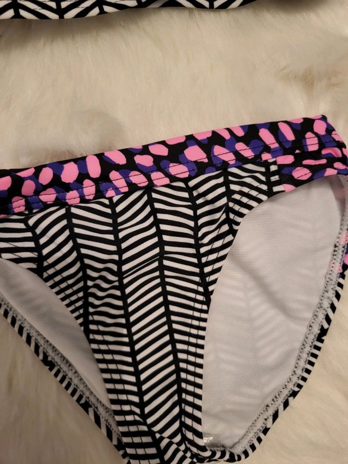 Maillot de bain neuf b.nosy 5 ans - photo numéro 2