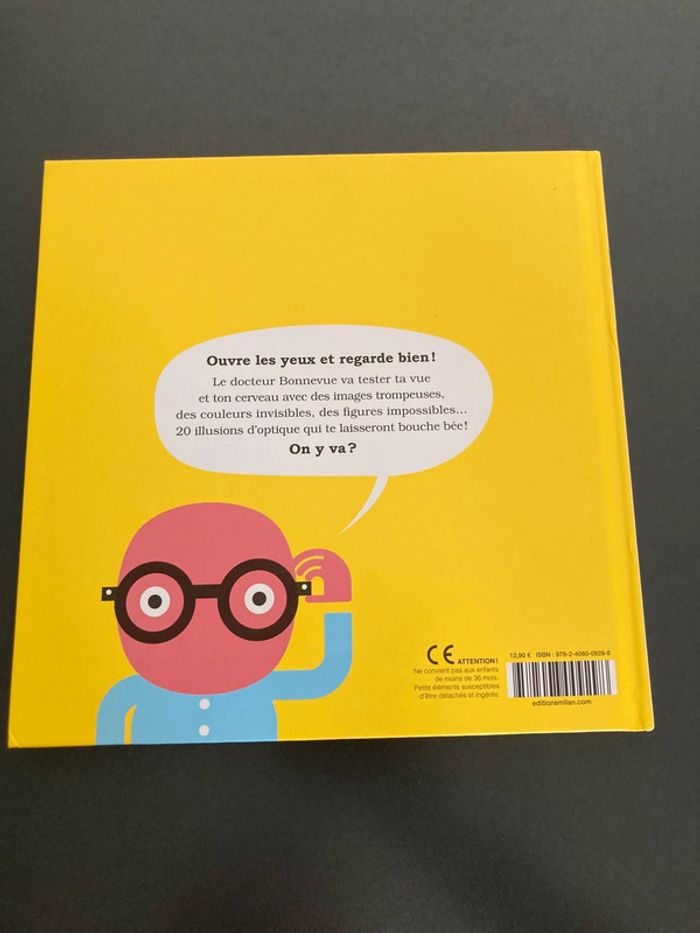 Ne regarde surtout pas ce livre - photo numéro 2