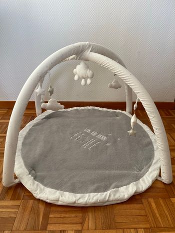 Tapis d’éveil bébé Maisons du Monde