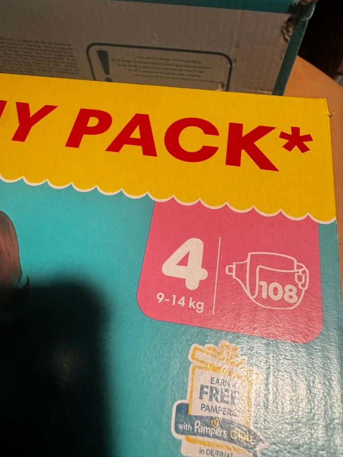 Couche Pampers baby dry T4 - Neuf jamais ouvert - Prix ferme - photo numéro 2