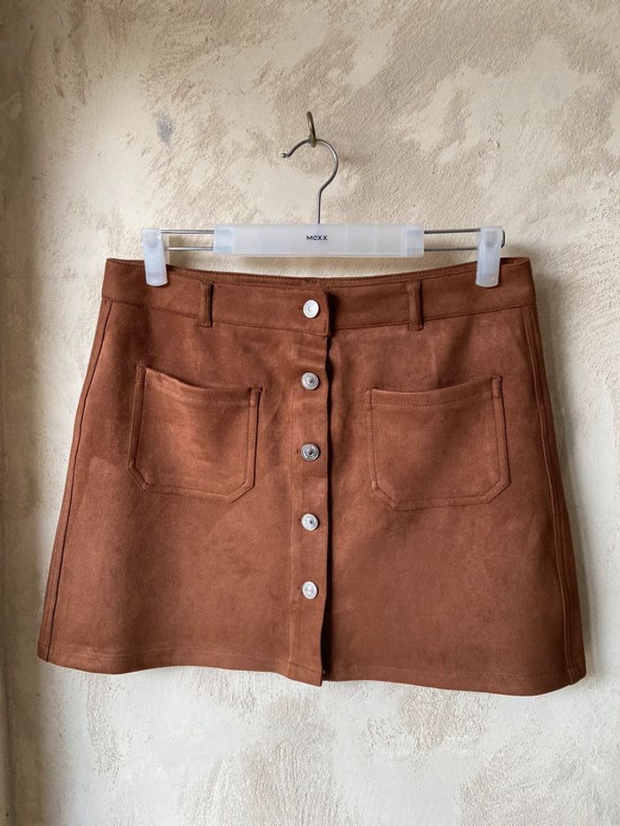 Jupe courte boutonnée suédine camel Jennyfer L