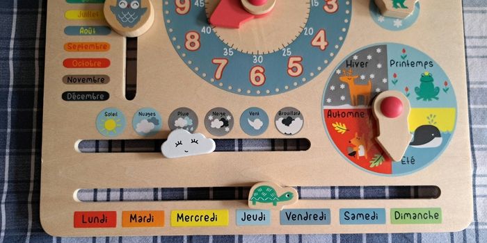 Calendrier en bois VERT BAUDET - photo numéro 5