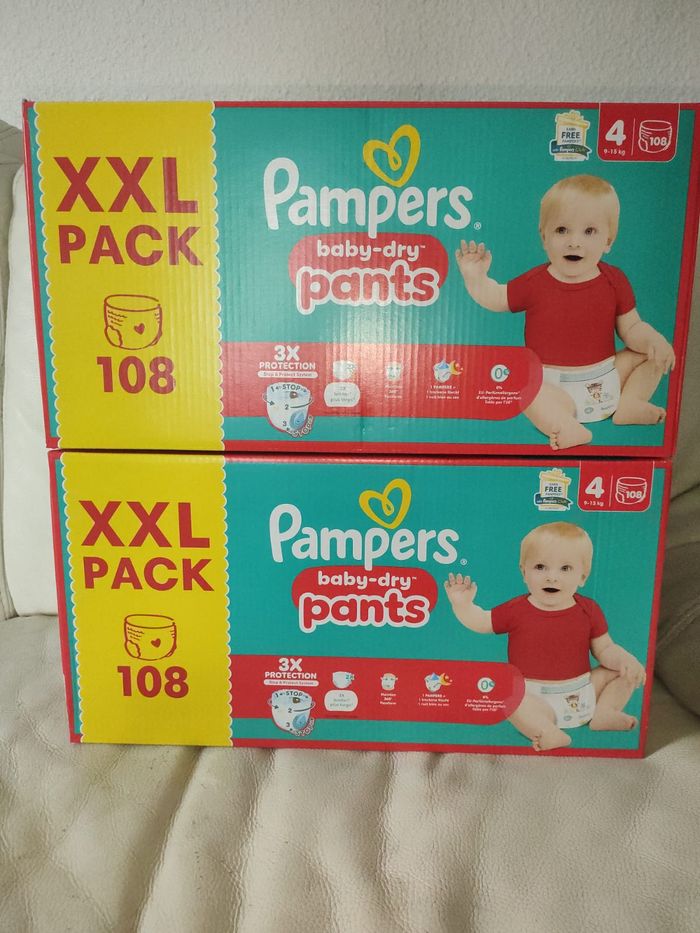 Lot de 2 Packs XXL 108 (soit 216) Couches culottes Pampers Baby Dry Pants Taille 4 (9-15 kg) - photo numéro 3