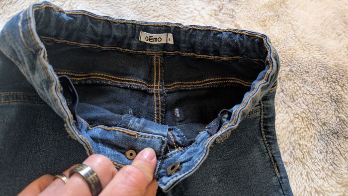 Pantalon Gémo taille 6 ans - photo numéro 3