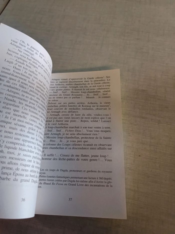 Livre Excalibur 1 le cercle du dragon - photo numéro 3