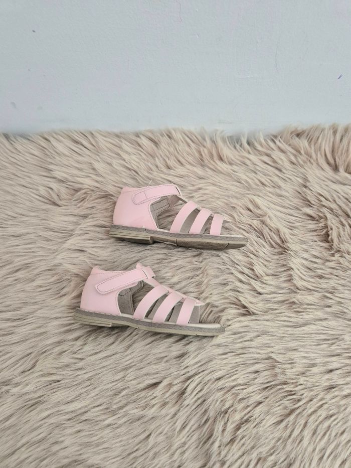 Sandales * Gémo * - photo numéro 2
