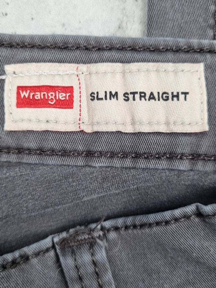 Jeans Wrangler Slim Straight gris – Taille 30x30 Hommes (mesures en photos) - photo numéro 7